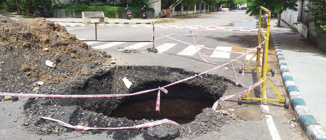 શહેરોમાં જમીન ધસી રહી છે, કારણ કે…